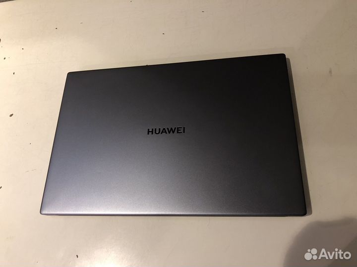 Huawei MateBook D14