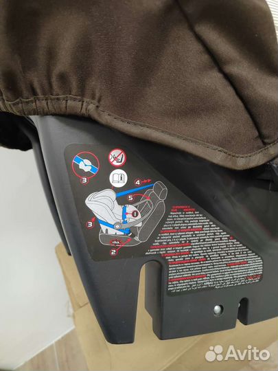 Автолюлька Peg Perego Primo Viaggio Tri Fix 0+