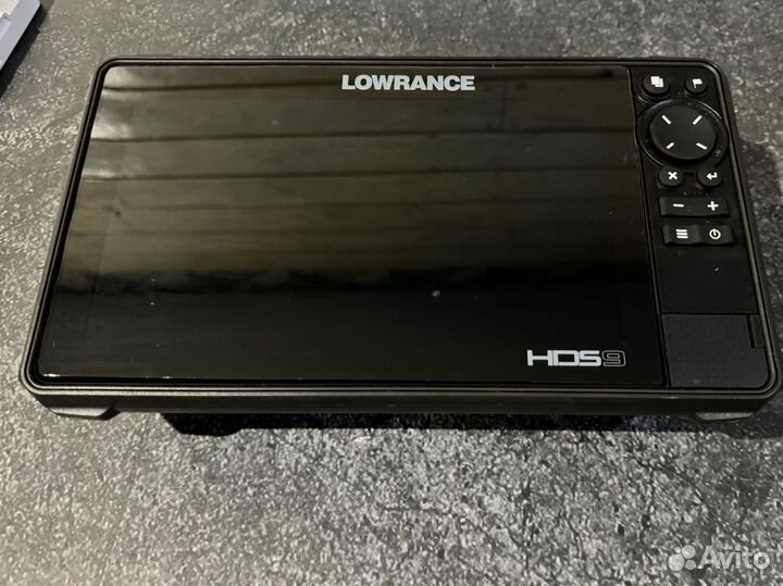 Эхолот Lowrance hds 9 live 3in1 rus