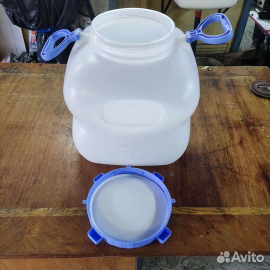 Емкость для пищевых продуктов, 40 л