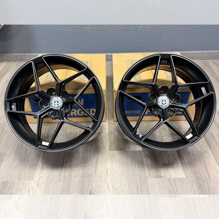 Литые диски Zumbo Wheels 8×R18 5×114.3