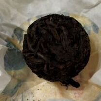 M&ms с молочным шоколадом 45 г. Ch and m. Ммдемс конфеты. Нм логотип. Драже m&ms с арахисом 45 гр.