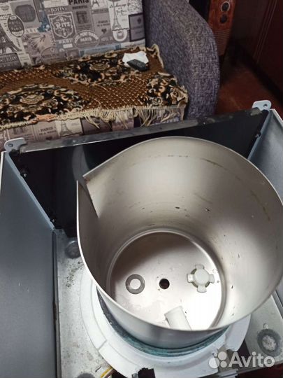 Куллер для воды напольный