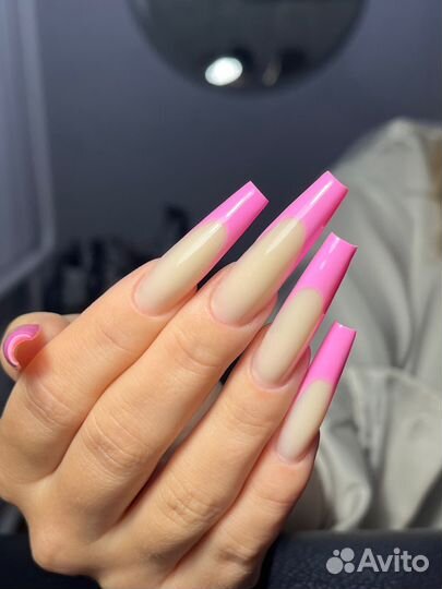 Наращивание ногтей