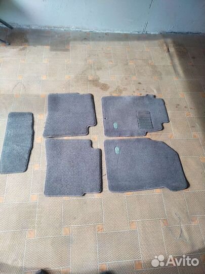 Автомобильные коврики nissan cefiro а 33