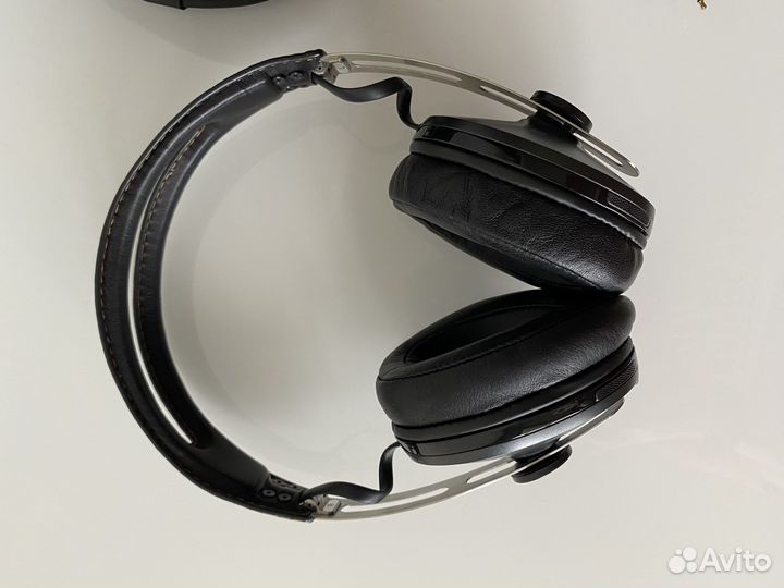 Sennheiser momentum 2 aebt