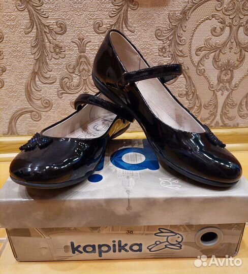 Красивые туфли для девочки