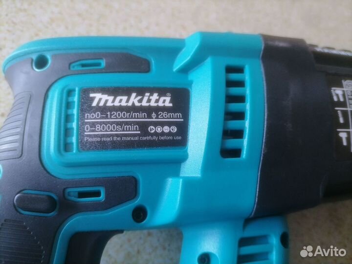 Перфоратор makita безщёточный