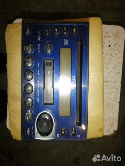 Магнитола штатная