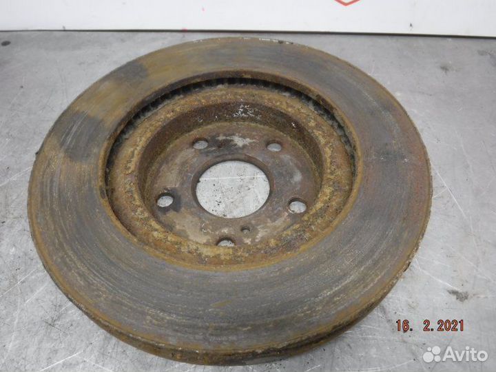 Тормозной диск передний правый Toyota Camry 50 2AR