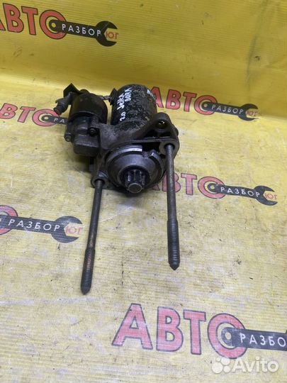 Стартер Volkswagen Jetta AZJ 2001