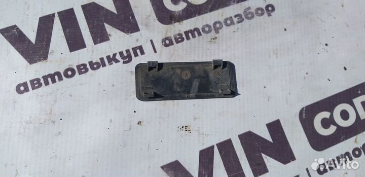 Заглушка багажника Skoda Octavia A5