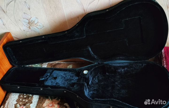 Классическая гитара с подключением