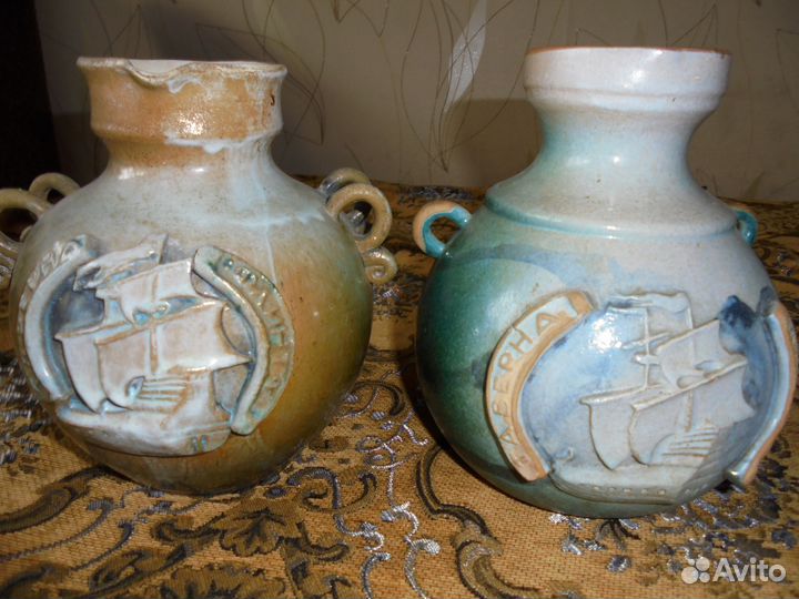 Кувшины, тарелки, кружка, пепельница из глины