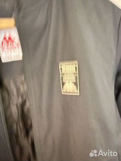 Бомбер для мальчика р. 152-158. Бренд Kappa