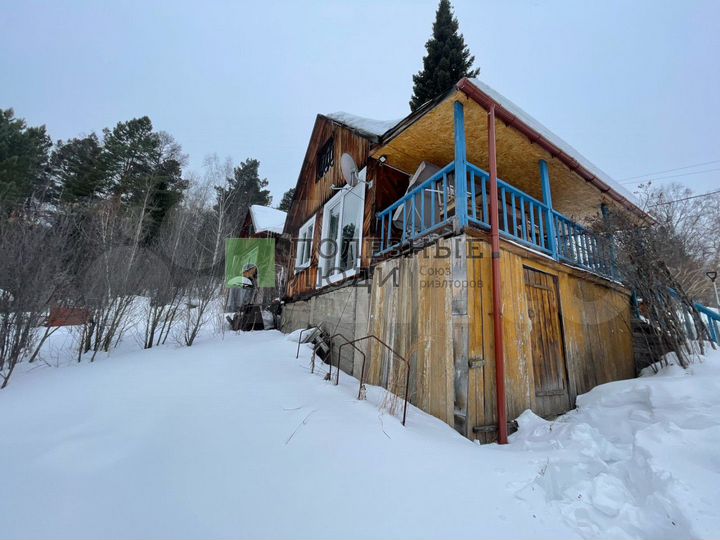 Дача 27 м² на участке 4 сот.