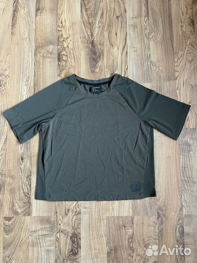 Nike, Reebok, Demix, Asics, Tally Weijl, Domyos