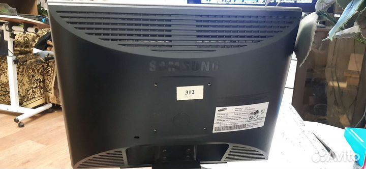 Монитор Samsung 15 дюймов