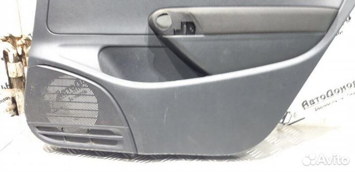 Обшивка задней правой двери Volkswagen Polo Sedan