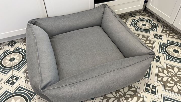 Лежанка для крупных собак