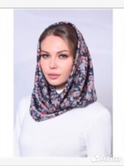 Комплект шапка и снуд женский