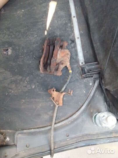 Суппорт передний правый peugeot partner м59