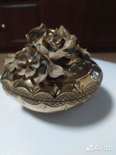 Шкатулка для украшений