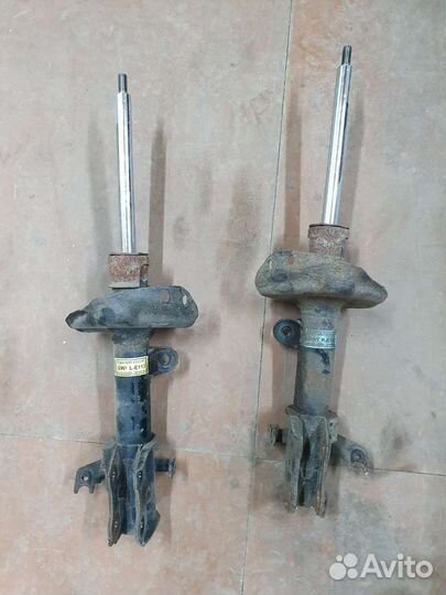 Амортизатор Honda crv 3