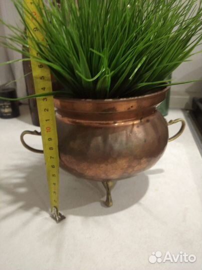 Кашпо медное