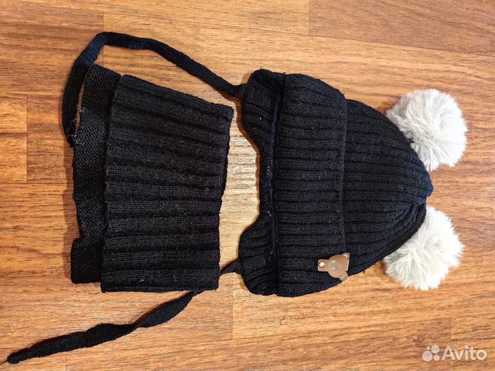 Шапка зимняя детская и варежки