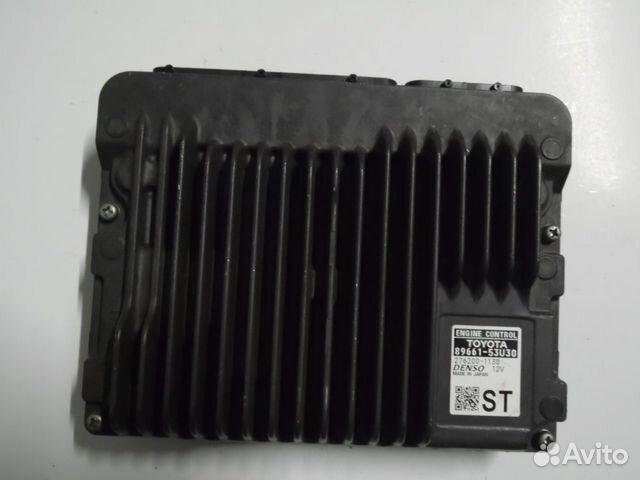 Блок управления двигателем эбу Лексус ис IS 200T