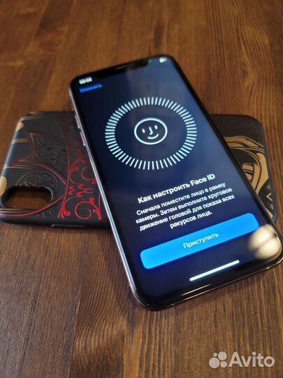 iPhone Xs, 64 ГБ