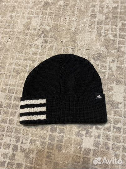 Мужская шапка adidas