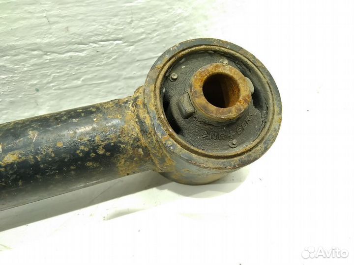 Тяга задняя продольная