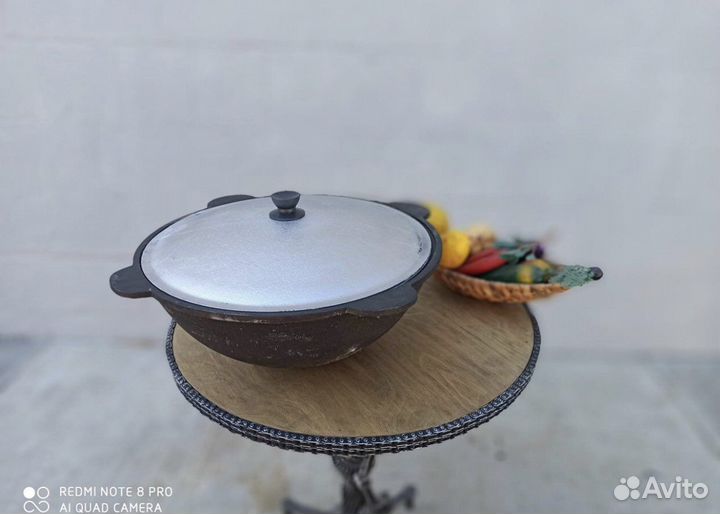 Казан чугyнный узбeкский 10л