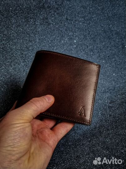 Мужское кожаное портмоне