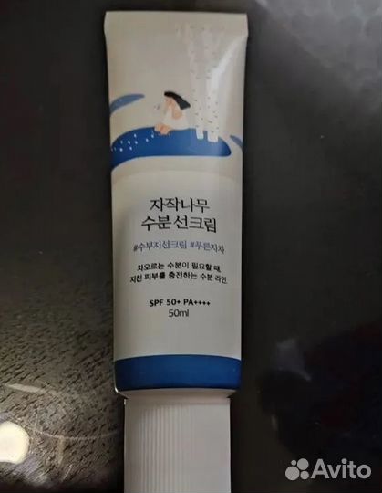 Крем Round LAB BirchJiuce Moisturizing SPF50 korea