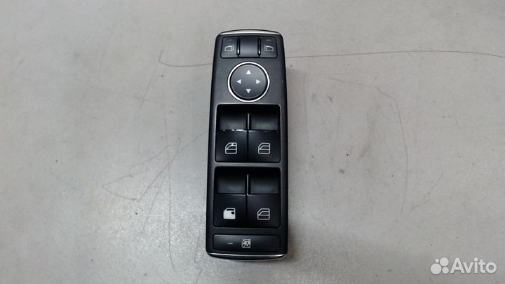 Кнопка стеклоподъемника Mercedes C W204, 2013