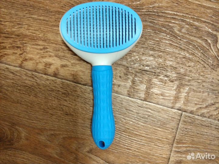 Туалет для животных, миски, наполнитель