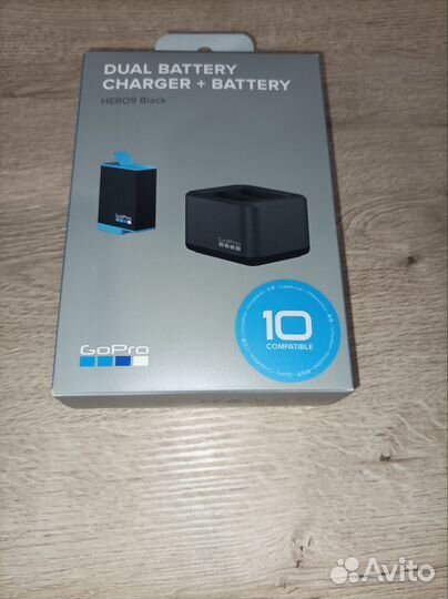 Зарядное устройство и аккумулятор go pro