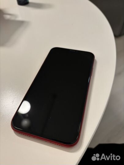 iPhone Xr, 64 ГБ