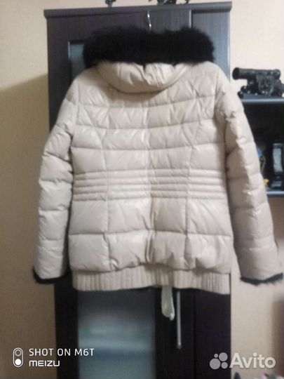 Пуховик женский