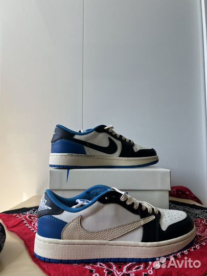 Jordan 1 Retro Low Fragment X Travis Scott