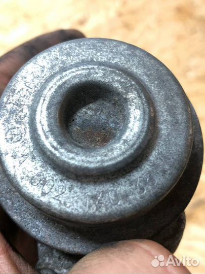 Клапан вентиляции картерных газов Mercedes E W211