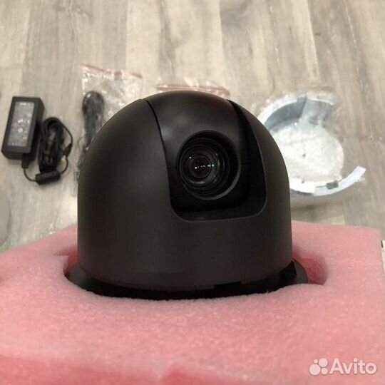 Сетевая ip камера axis 215 PTZ новая