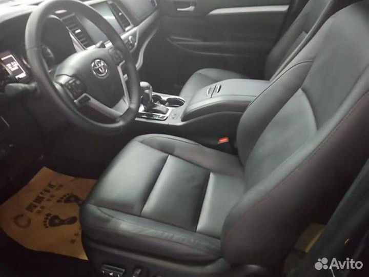 Toyota Highlander 2.0 AT, 2021, 47 628 км