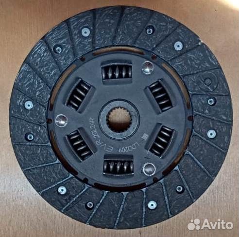 Диск сцепления ваз 2101-07, 2121 (21060160113000)