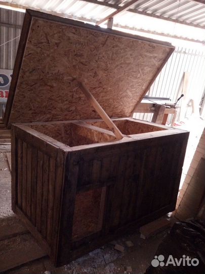 Утепленные собачьи будки