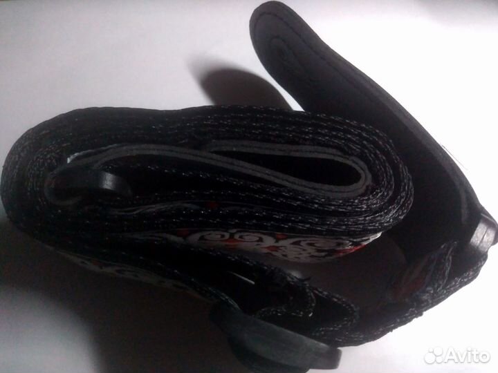 Ремень для гитары (красный, черный)