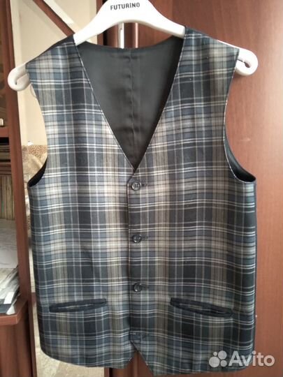 Жилет школьный